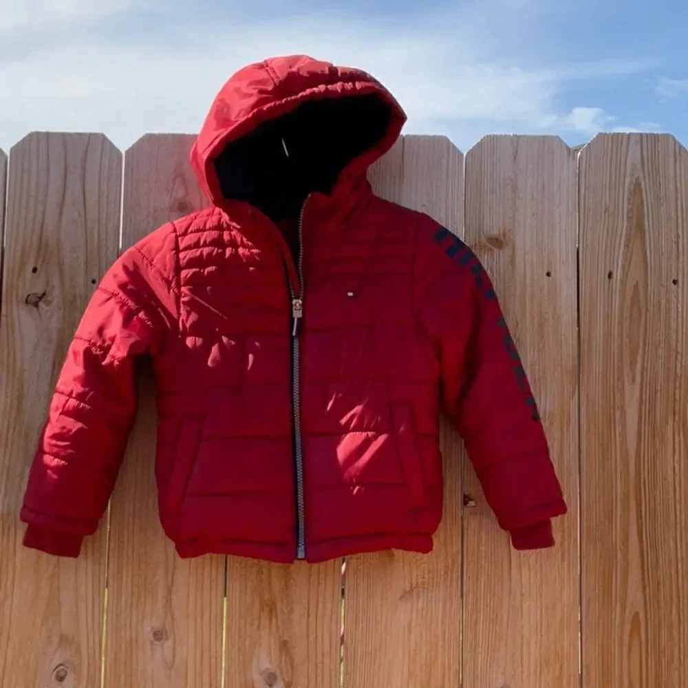🔥 Take 50% OFF- Tommy Hilfiger Boy’s Winter Jacket, Size-4